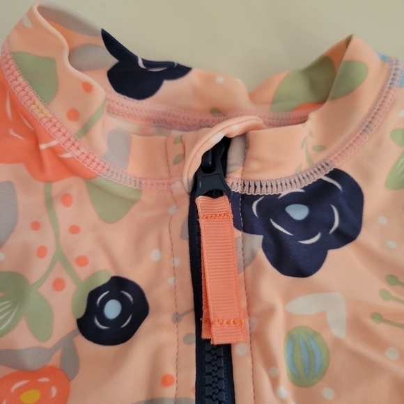 EUC Bouncing Blooms Long Sleeve Zipper Rash Guard Swim Top Floral Pink Girls 2T - Picture 5 of 7